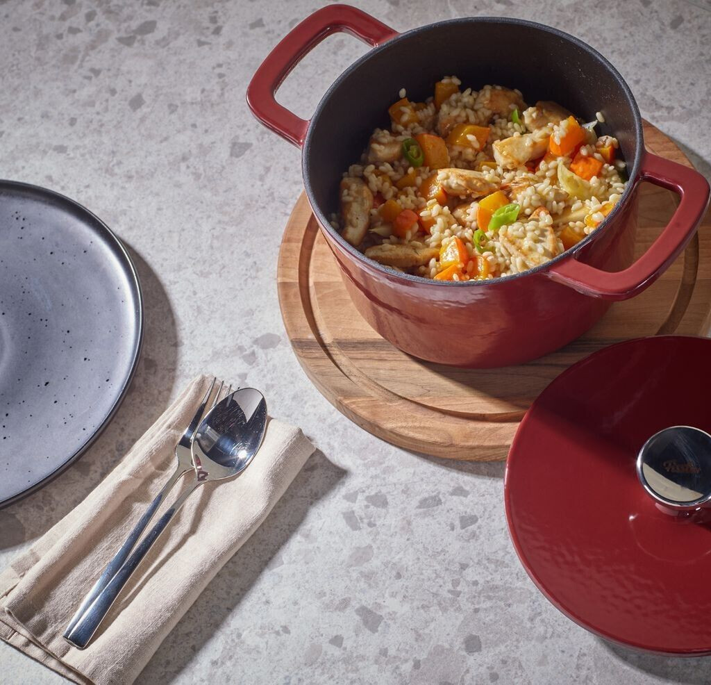 Fissler Moments Collection Emaillierter Gusseisen Bräter rund 24cm Burgunderrot